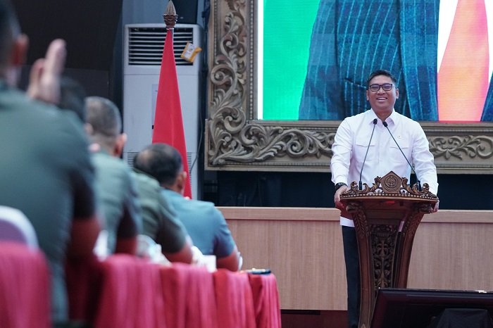 Wakil Menteri Pertanian (Wamentan), Sudaryono  dalam Rapat Koordinasi (Rakor) Teritorial Mabes TNI yang bertajuk Sinergi Akselerasi Swasembada Pangan Nasional di Denma Mabes TNI, Jakarta. (Dok. Kementan)